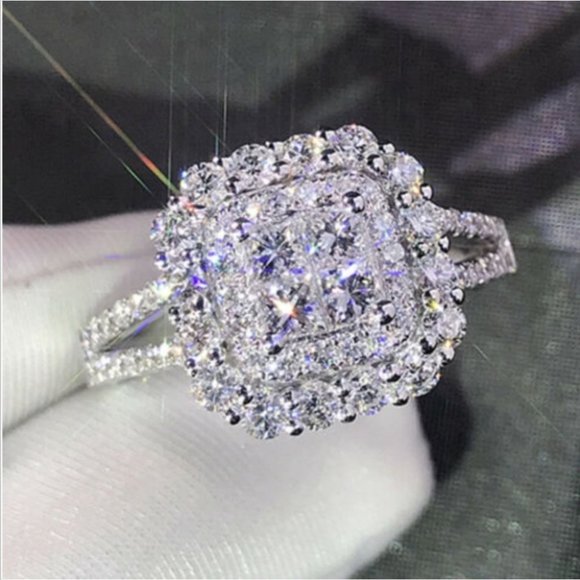 * NEW 925 Silver Diamond Halo Engagement Ring - Picture 5 of 7